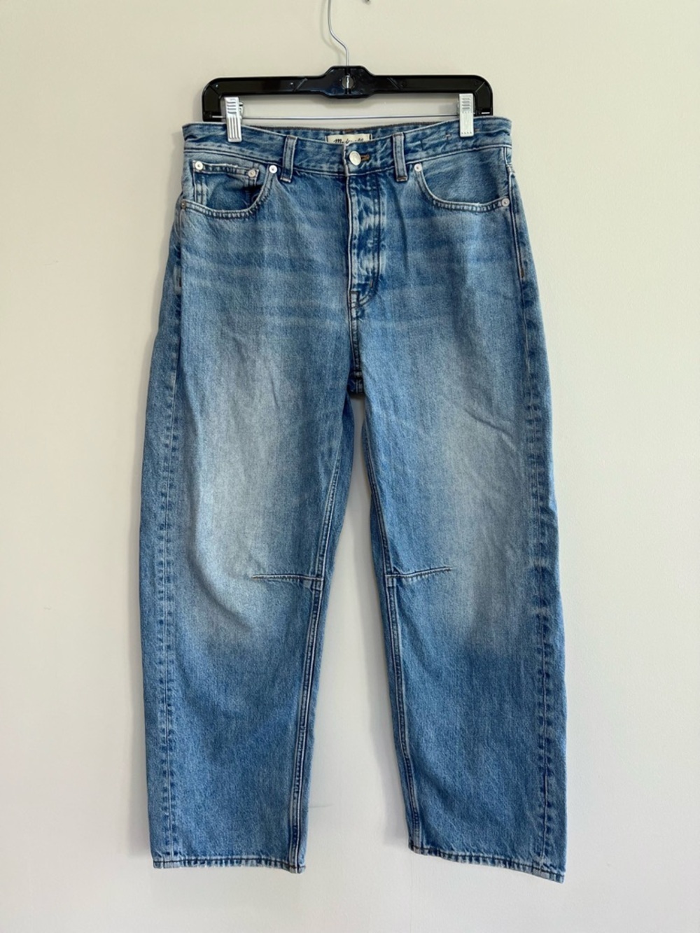 Madewell The Darted Barrel-Leg Button Fly Cotton Denim Jeans Light Blue, size 2 - Picture 3 of 12